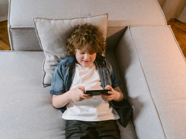 No Cellphones For Kids